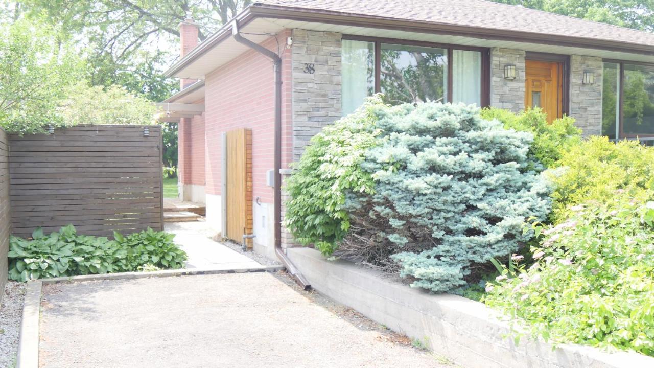 Richview Gardens Apartment Toronto Exterior foto